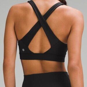 Lululemon Envital Bra in Black Size 4